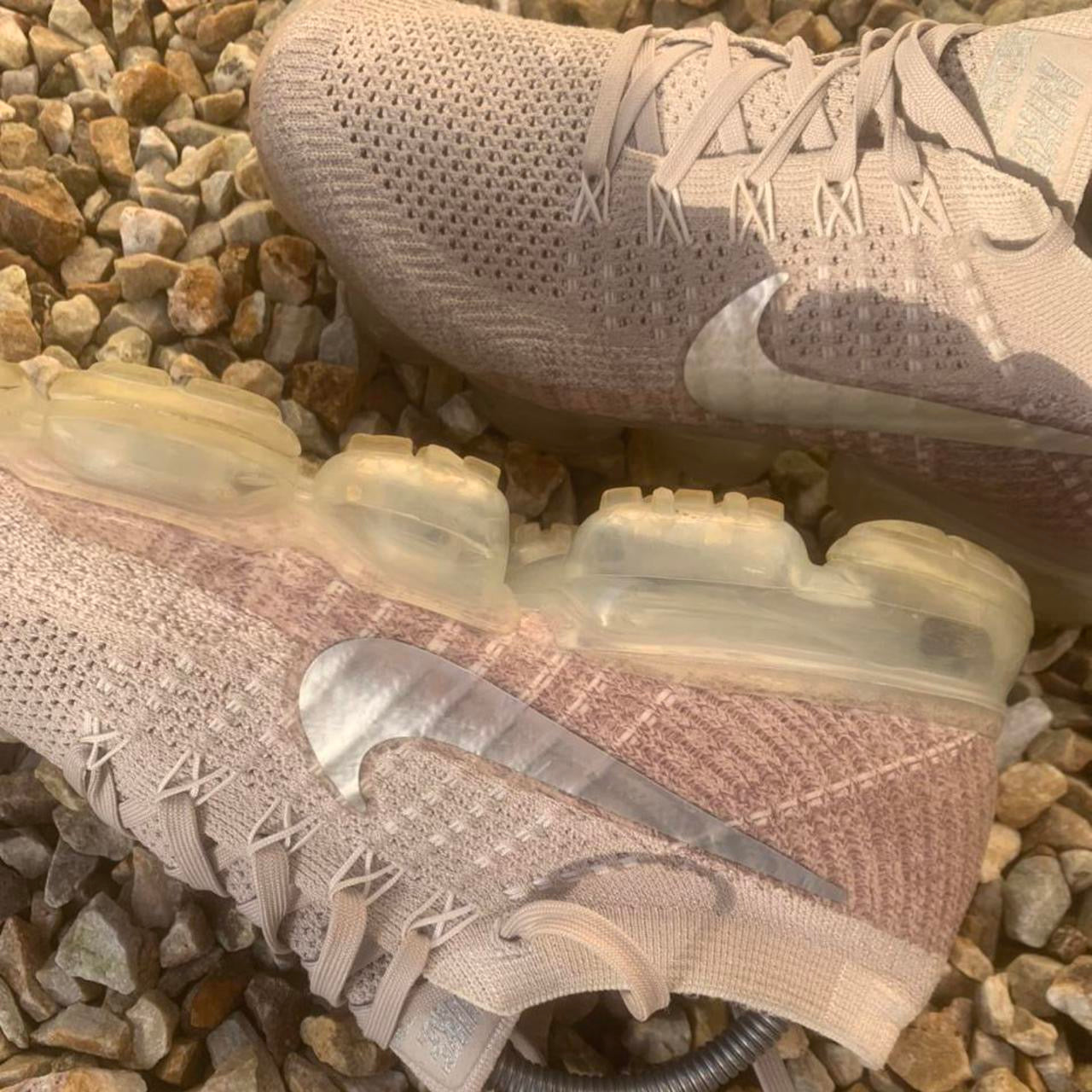Nike Air Vapormax Flyknit String Silver Taup Grey Pink