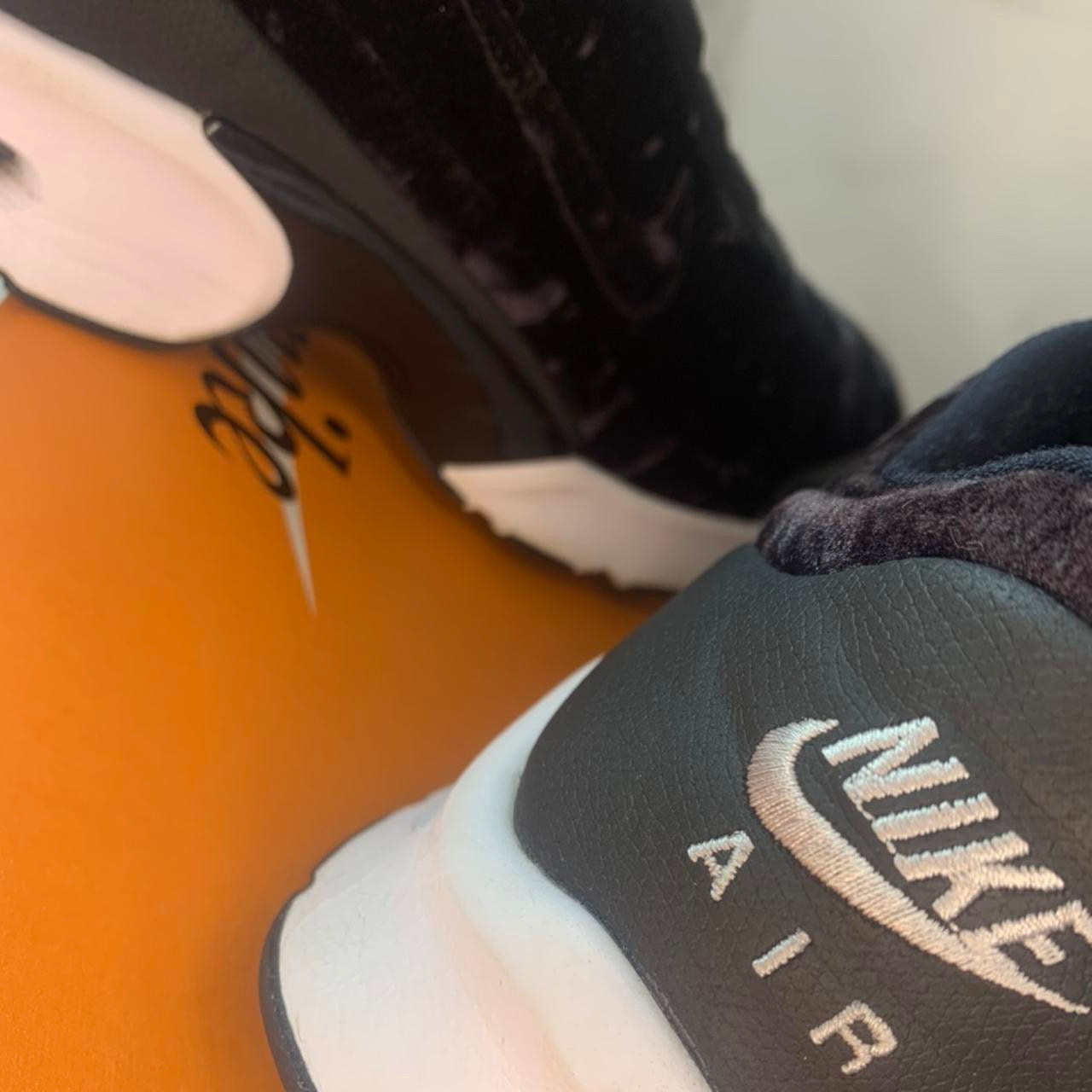 Nike Air Max Jewel Premium PRM Velvet Black Obsidian