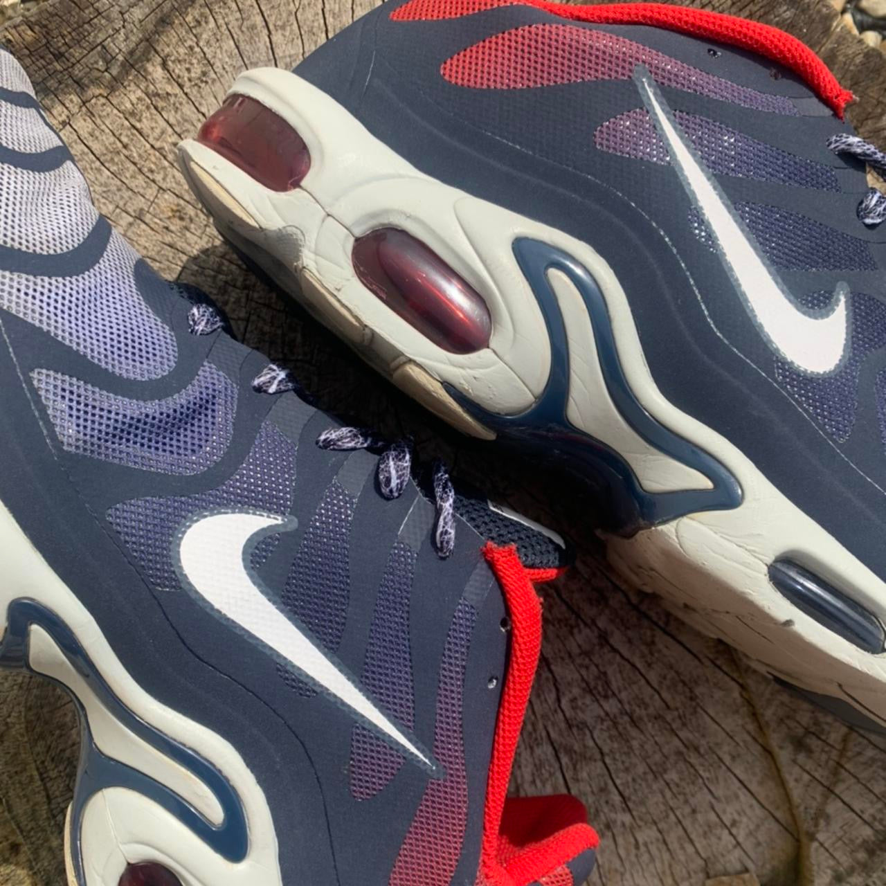 Nike Air Max TN Plus Hyperfuse White Navy Red Gradient