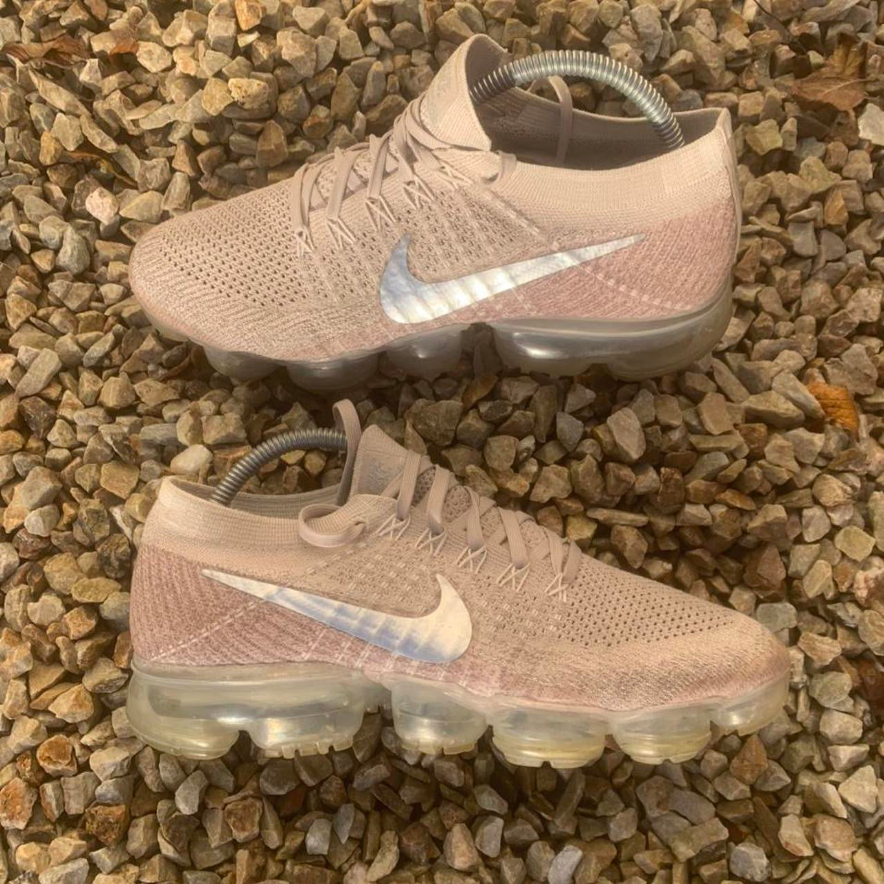 Nike Air Vapormax Flyknit String Silver Taup Grey Pink