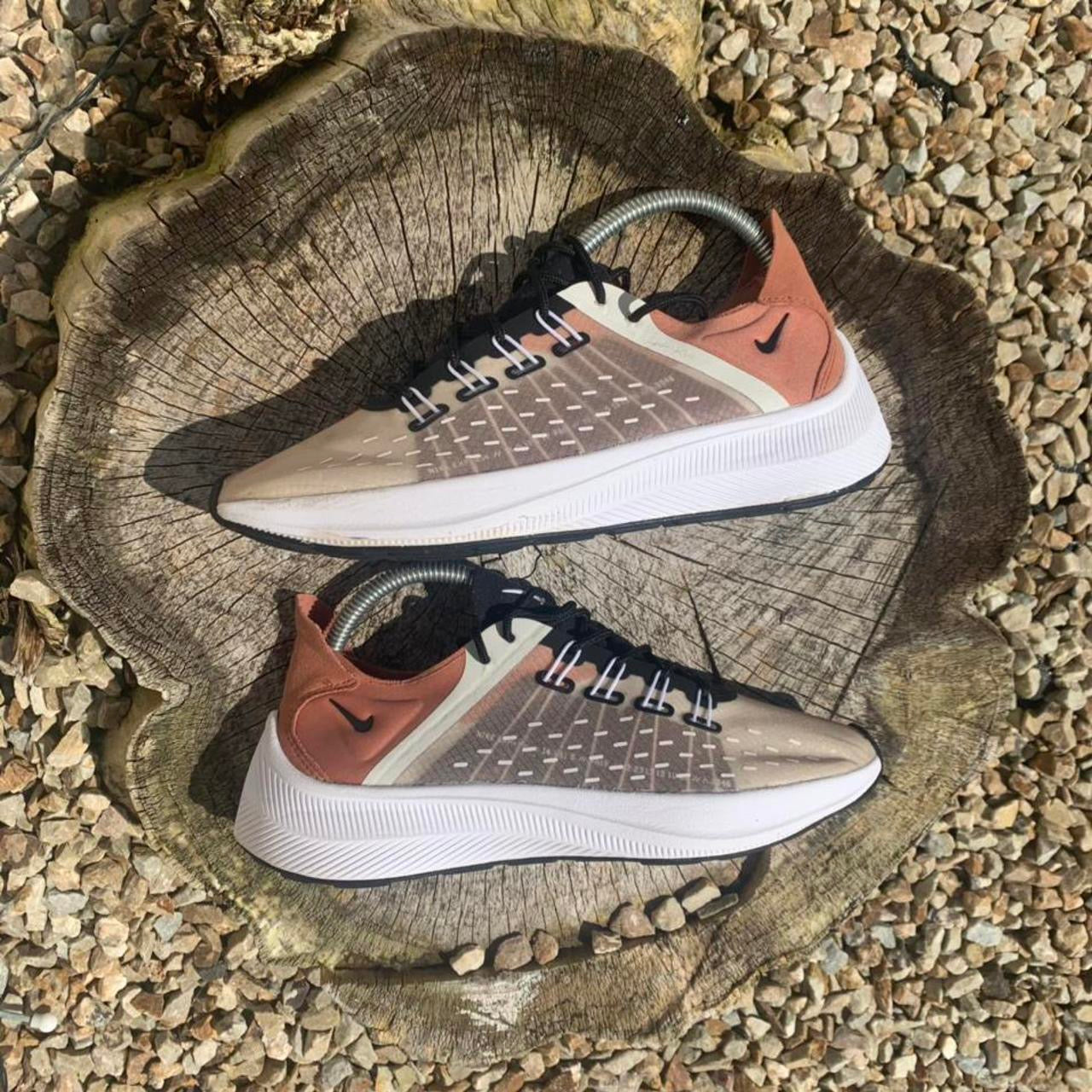 Nike Air Lightweight Running Premium Mocha Pegasus Style