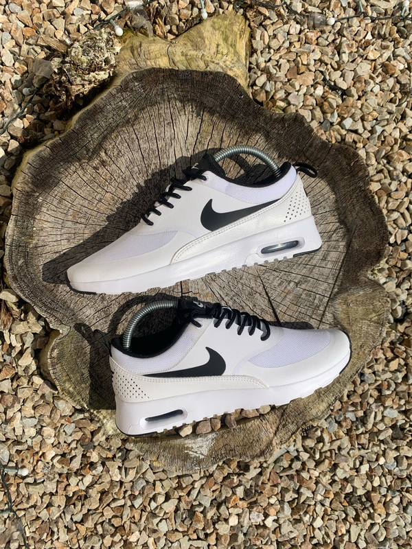 Premium Nike Air Max Thea