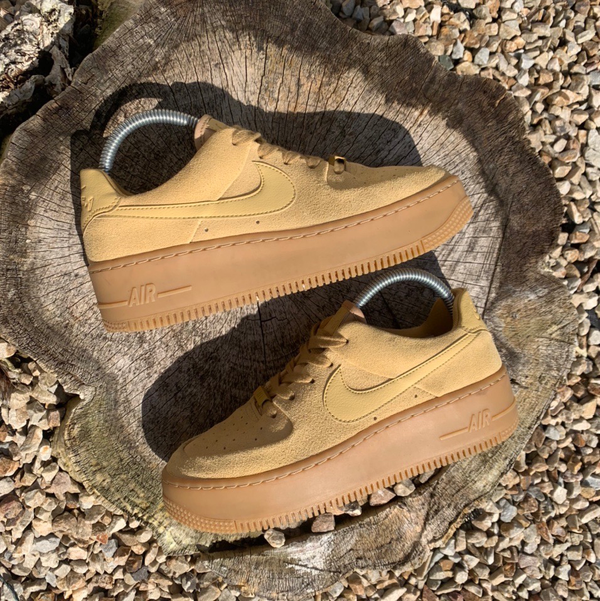 Nike Air Force 1 Suede Low Women's