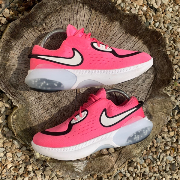 Nike Joyride Run Pink White Black