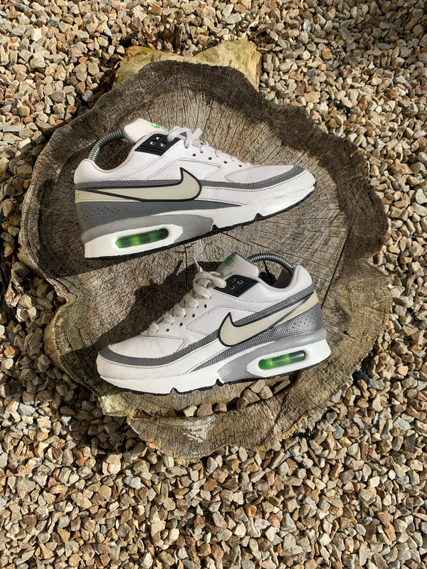 Retro Nike Air Max BW White Grey Neon