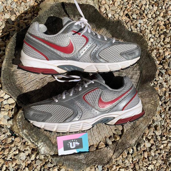 Retro Nike Air Max Grey Mesh Silver Red “Vomero”