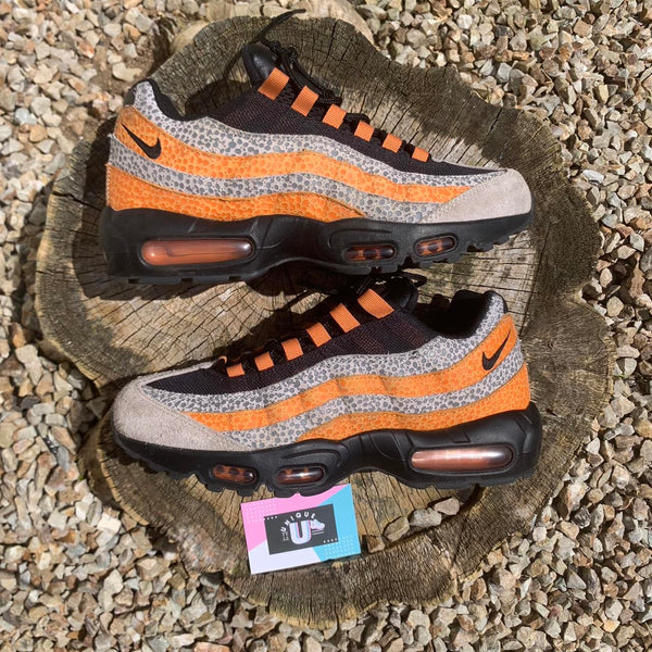 Nike Air Max 95 x Size? Safari Black Orange
