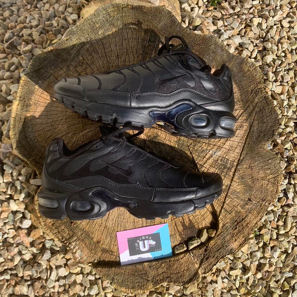 Nike Air Max TN Plus SE Leather All Black