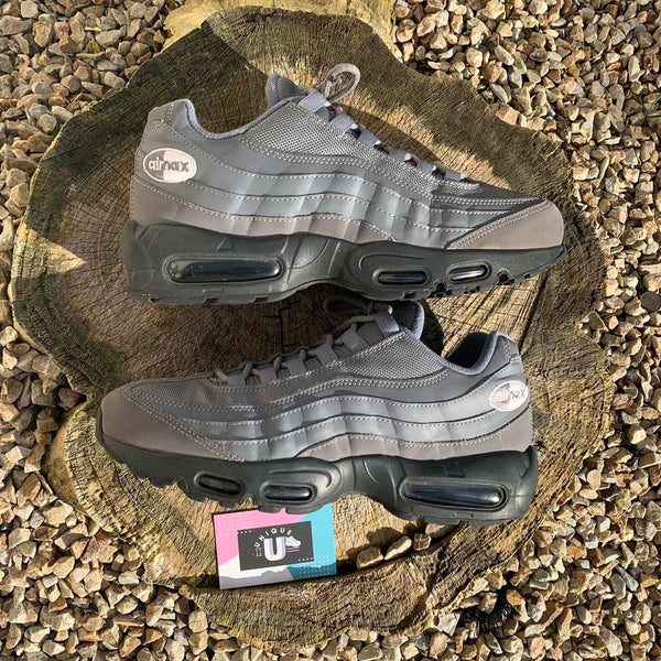 Nike Air Max 95 Retro Logo Grey