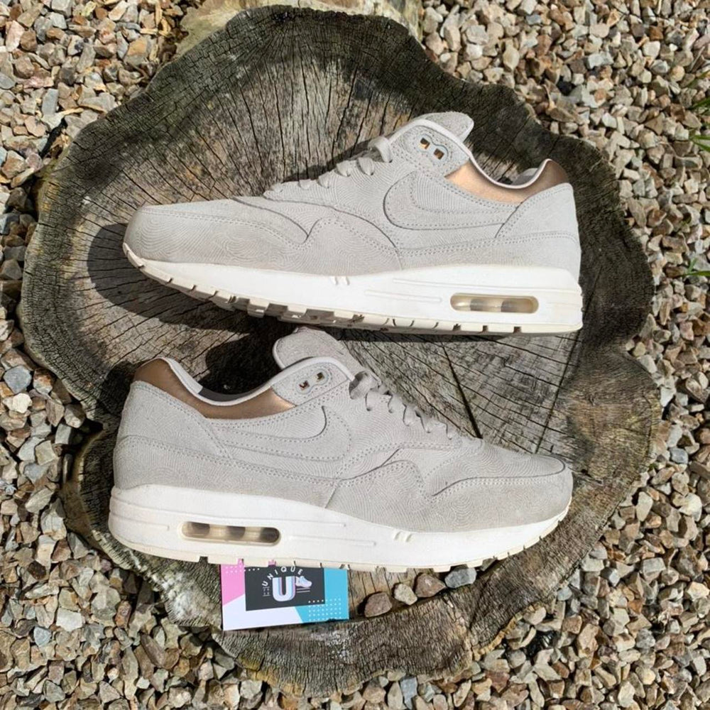 Nike Air Max Premium Particle Wolf Grey Suede Gold Pattern - Main Image