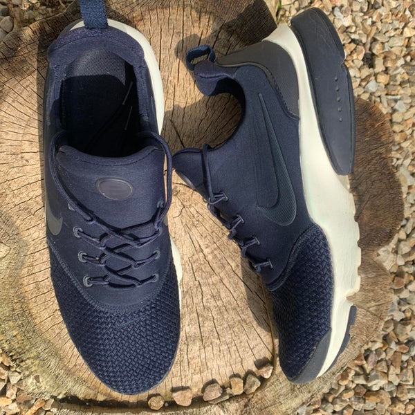 Nike Presto Navy White