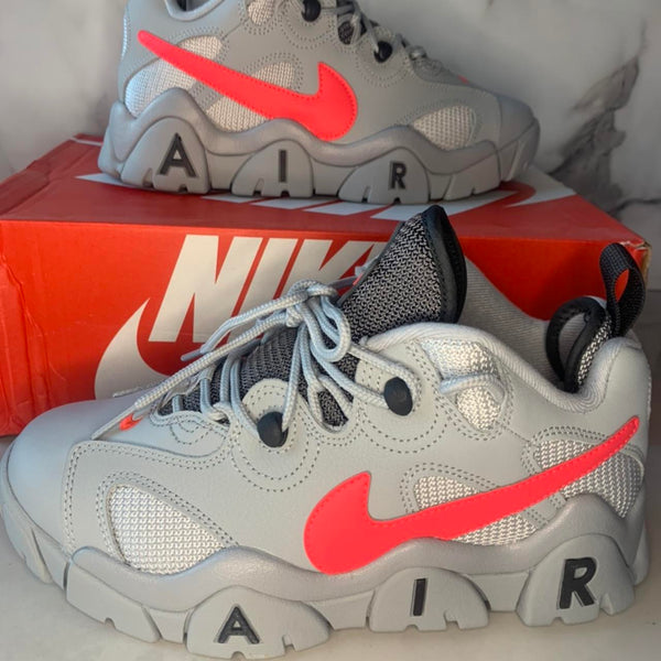 Nike Air Barrage Fog Grey/Laser Crimson