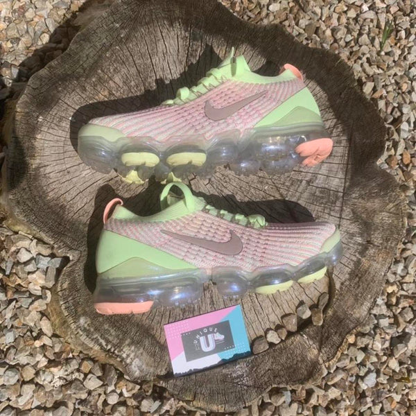 Nike Air Vapormax Flyknit 3.0 Barely Volt Pink Tint