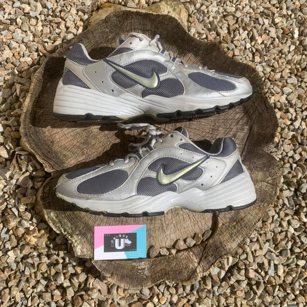 Nike Vintage Premium Cushioning Silver Grey Dad Shoes