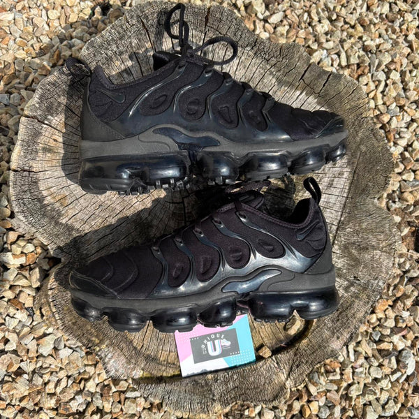 Nike Air Vapormax Plus Triple Black