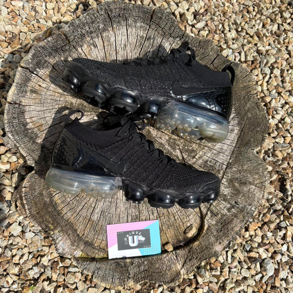 Nike Air Vapormax Flyknit 2 Black Patent White